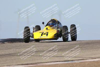 media/Oct-26-2025-CalClub SCCA (Sun) [[8ce1e69566]]/Group 6/Grapevine/